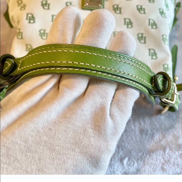 Dooney and Bourke Hobo bag - Picture 8 of 8